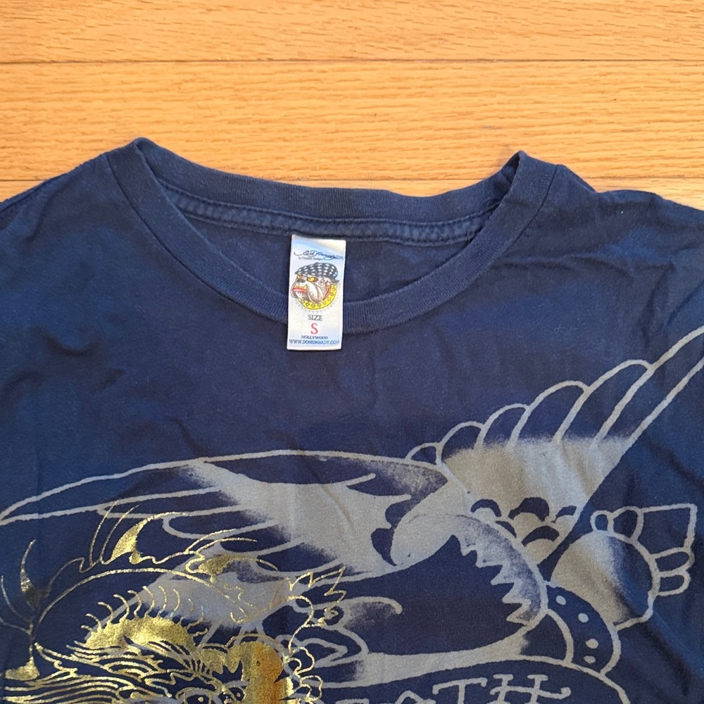 Ed Hardy by Christian Audigier Gildan Blue Tee with Gold Graphic - Picture 2 of 6